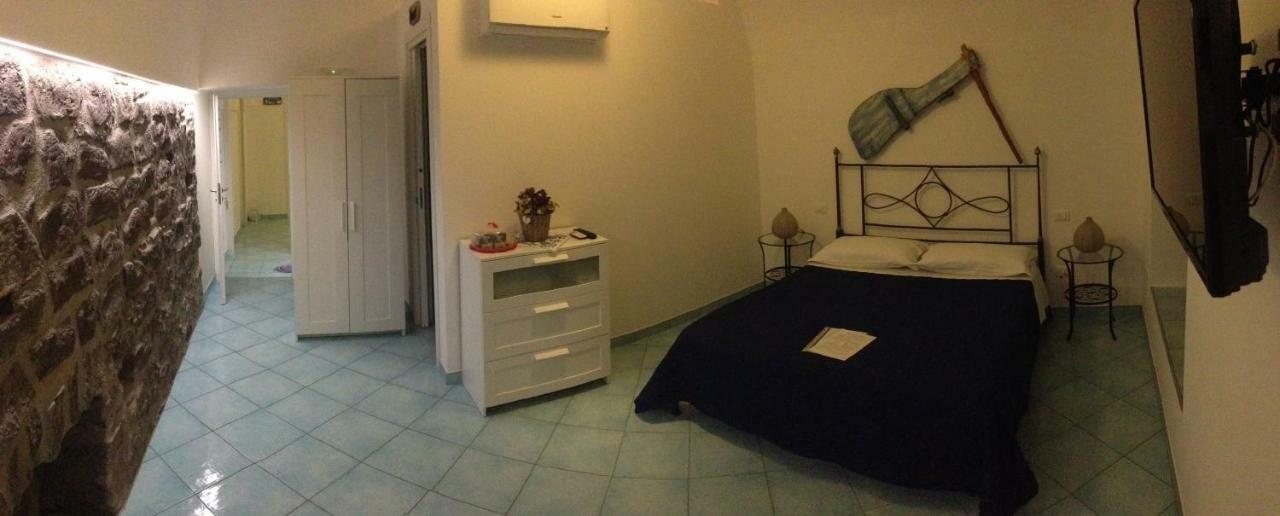 B&B La Grotta Marina Vico Equense Bagian luar foto